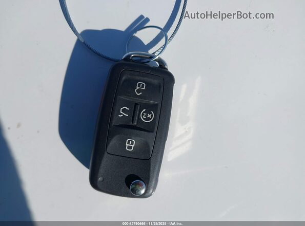 1VWSA7A37MC001087 2021 VOLKSWAGEN PASSAT Серый Вид панели приборов