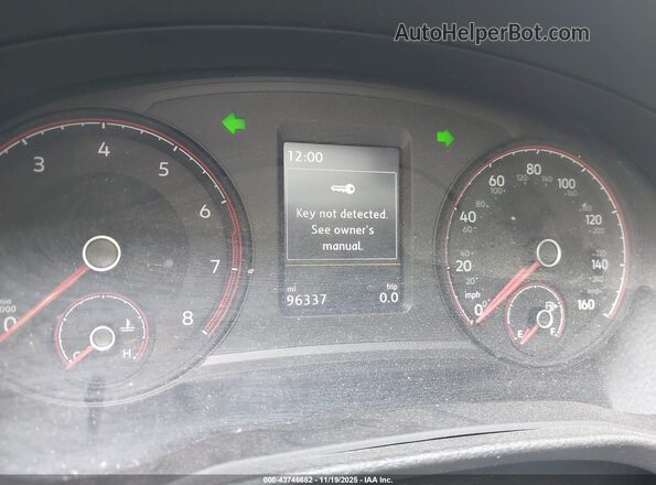 1VWSA7A38MC017945 2021 VOLKSWAGEN PASSAT White 360 interior view