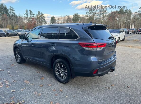5TDJGRFH1JS037638 2018 TOYOTA HIGHLANDER HYBRID Blue Front right