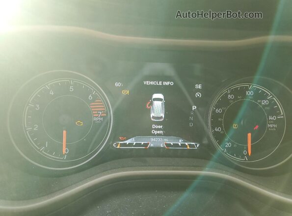 1C4PJMDB3HW611700 2017 JEEP GRAND CHER White Հետևի նստատեղերի տեսք