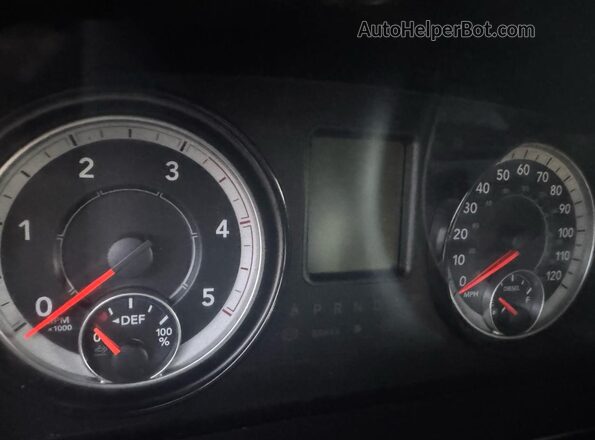3C63RPGL0JG352396 2018 RAM 3500 Red 