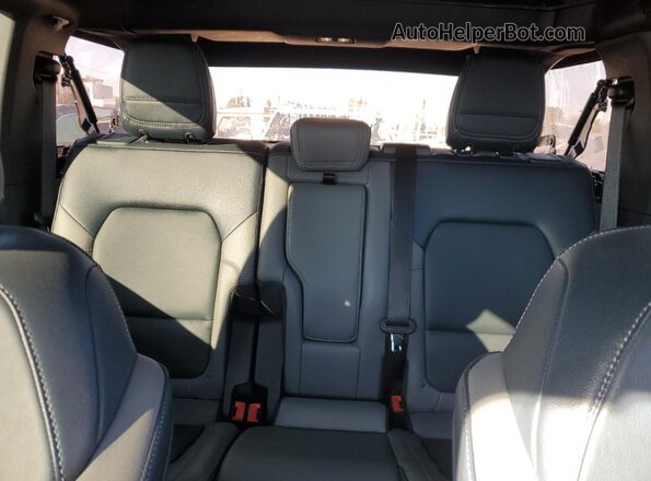 1FMEE8BP3RLA09699 2024 FORD BRONCO Blue Rear interior view