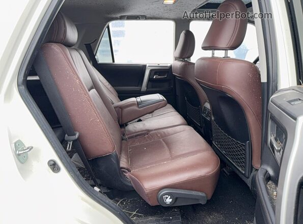 JTEKU5JR0N6026007 2022 TOYOTA LIMITED White 