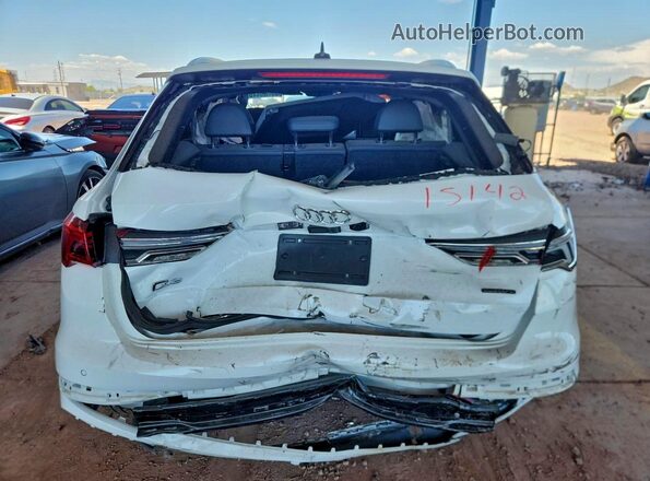 WA1EECF36N1138521 2022 AUDI Q3 White Widok wnętrza z przodu