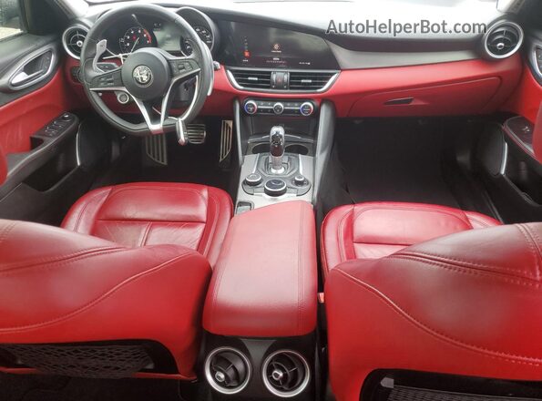ZARFAEDN1H7550133 2017 ALFA ROMEO GIULIA Серый Вид щитка приборов