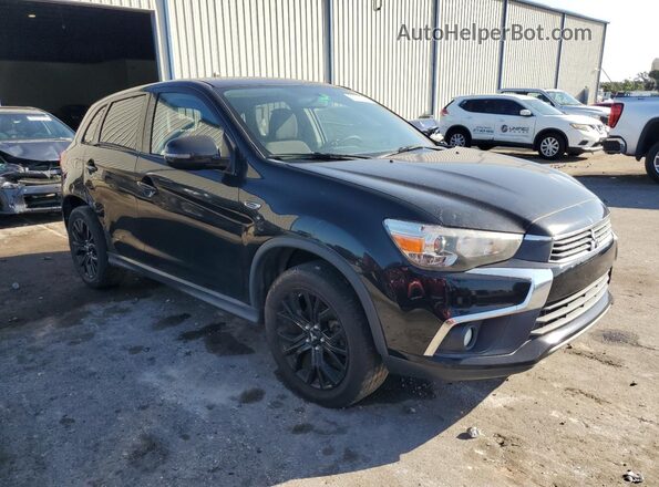 JA4AP3AU5HZ046573 2017 MITSUBISHI OUTLANDER Black Widok z przodu