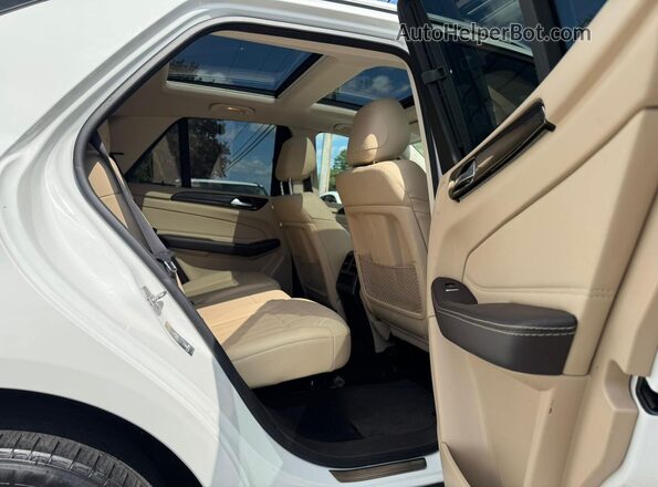 4JGDA5HB2JA998354 2018 MERCEDES-BENZ GLE White 