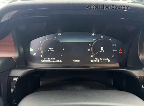 5LM5J7WC7RGL00595 2024 LINCOLN AVIATOR Black Widok zestawu wskaźników