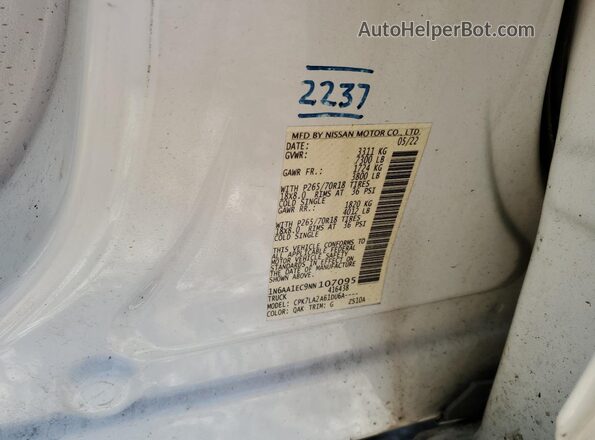 1N6AA1EC9NN107095 2022 NISSAN TITAN Белый 