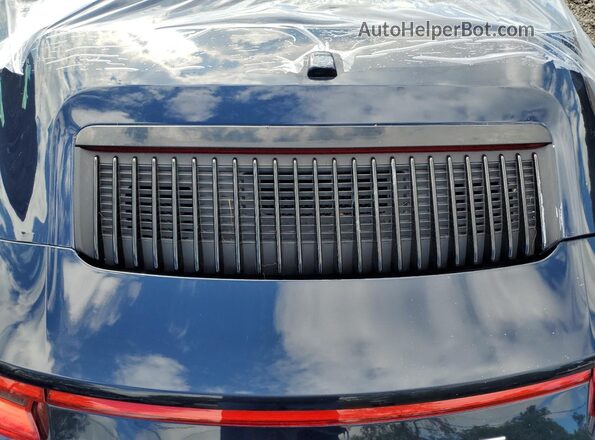 WP0CB2A98JS147463 2018 PORSCHE 911 Blue ძრავის განყოფილების ხედი
