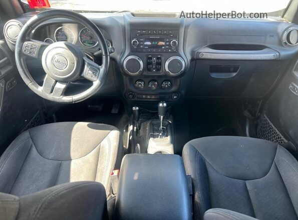 1C4BJWDG4HL587698 2017 JEEP WRANGLER Black ხელსაწყოთა პანელის ხედი