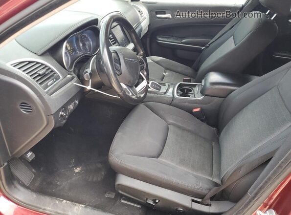 2C3CCAAG0LH115756 2020 CHRYSLER 300 Burgundy Front interior view