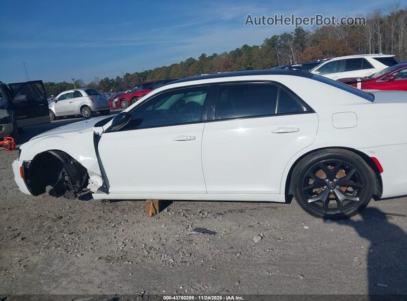 2C3CCAAG0LH201164 2020 CHRYSLER 300 White 