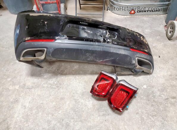 2C3CCAAG1PH552297 2023 CHRYSLER 300 Black Vista del compartimento del motor