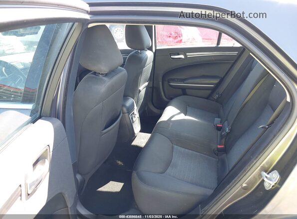 2C3CCAAG3LH239357 2020 CHRYSLER 300 Black 