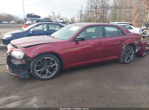 2C3CCAAG3NH236722 2022 CHRYSLER 300 Burgundy 