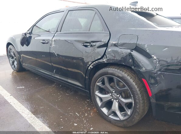 2C3CCAAG4LH172591 2020 CHRYSLER 300 Black 