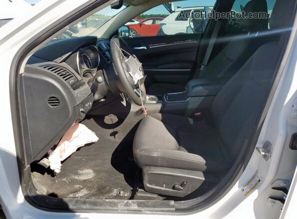 2C3CCAAG4PH678864 2023 CHRYSLER 300 White 