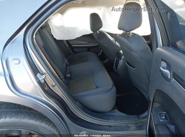 2C3CCAAG7NH199075 2022 CHRYSLER 300 Silver Widok naklejki z numerem VIN