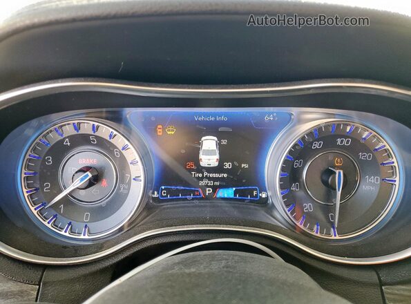 2C3CCAAG9MH505157 2021 CHRYSLER 300 Silver Вид щитка приладів