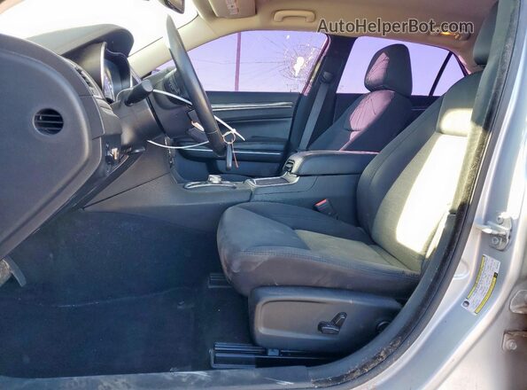 2C3CCAAG9MH505157 2021 CHRYSLER 300 Silver Вид салону спереду