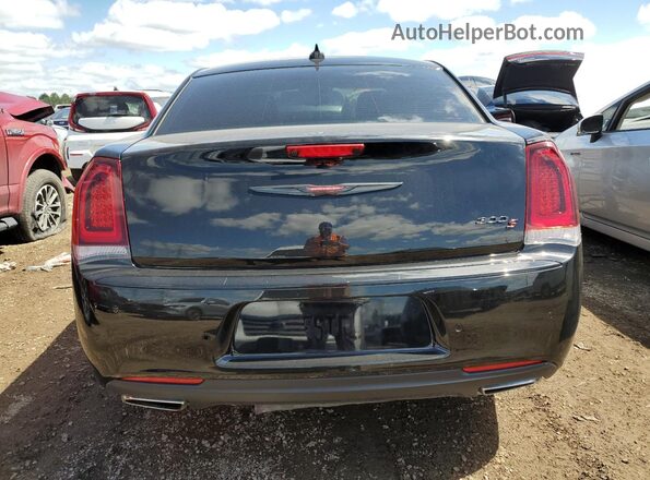 2C3CCABG0PH577366 2023 CHRYSLER 300 Черный Вид сзади