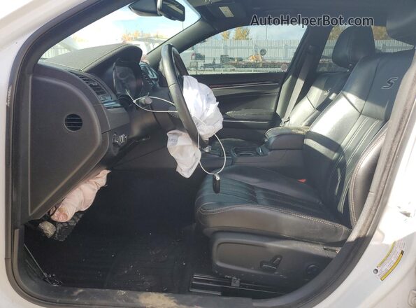 2C3CCABG2KH731097 2019 CHRYSLER 300 White Widok wnętrza z przodu