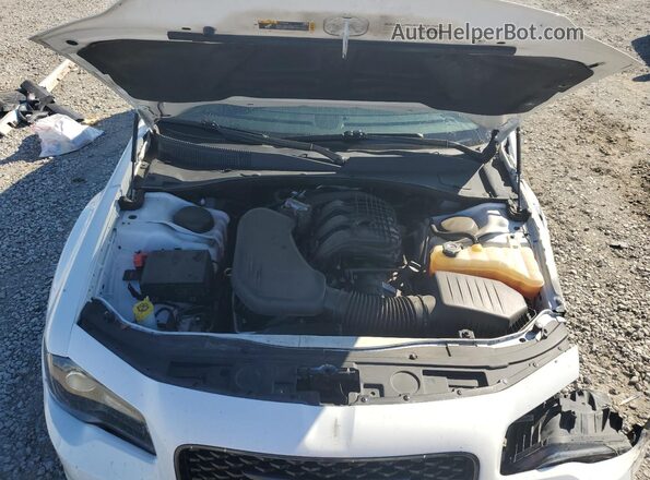 2C3CCABG2MH589160 2021 CHRYSLER 300 Белый Вид задней части салона