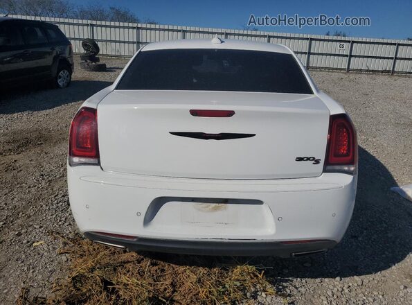 2C3CCABG2MH589160 2021 CHRYSLER 300 Белый Вид сзади