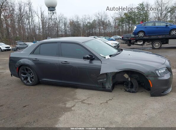 2C3CCABG3MH528979 2021 CHRYSLER 300 Gray Rear interior view