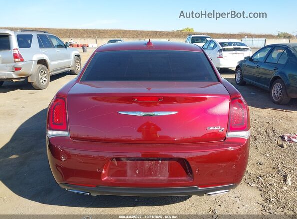 2C3CCABG5JH240005 2018 CHRYSLER 300 Red 