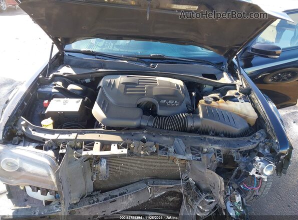 2C3CCABG8MH570984 2021 CHRYSLER 300 Black უკანა ხედი
