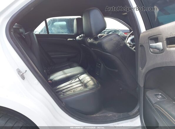 2C3CCABG9GH324921 2016 CHRYSLER 300 White Widok naklejki z numerem VIN