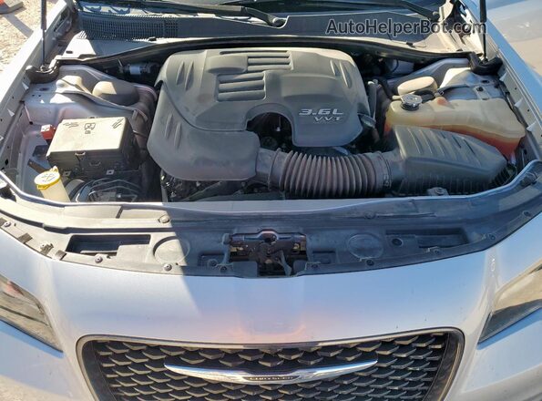 2C3CCABG9LH239281 2020 CHRYSLER 300 Silver 