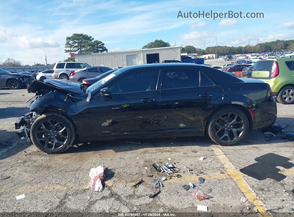 2C3CCABG9MH589012 2021 CHRYSLER 300 Black Rear interior view