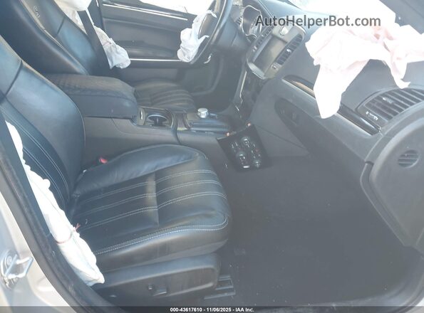 2C3CCABGXMH589178 2021 CHRYSLER 300 Silver 