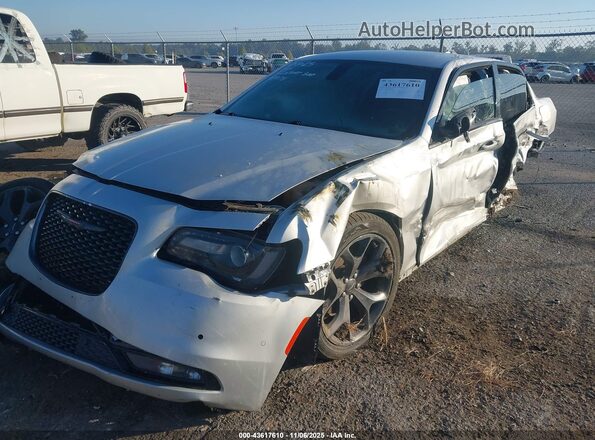 2C3CCABGXMH589178 2021 CHRYSLER 300 Silver 