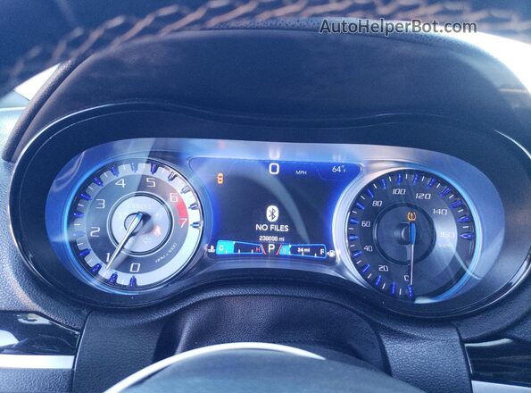 2C3CCABT8LH239091 2020 CHRYSLER 300 Black Instrument cluster view