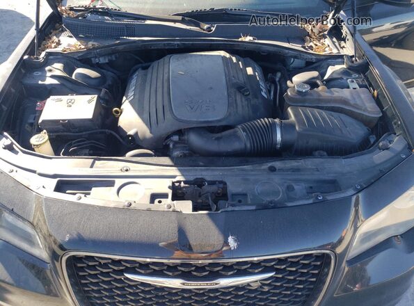 2C3CCABT8LH239091 2020 CHRYSLER 300 Black Rear interior view