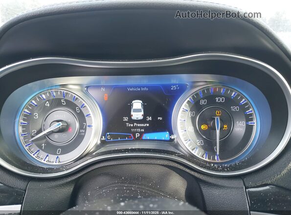 2C3CCADG0PH661863 2023 CHRYSLER 300 Черный Вид задних сидений