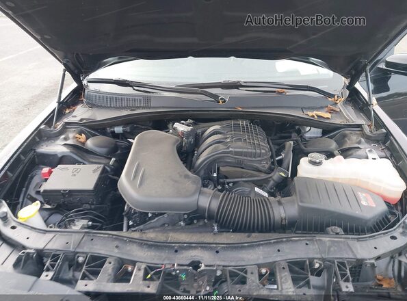 2C3CCADG0PH661863 2023 CHRYSLER 300 Черный Вид сзади