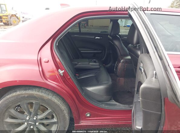 2C3CCARG7JH338684 2018 CHRYSLER 300 Red 