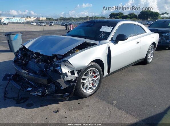2C3CDBCK3SR559873 2025 DODGE CHARGER Silver წინა მარცხენა ხედი სამი მეოთხედიდან