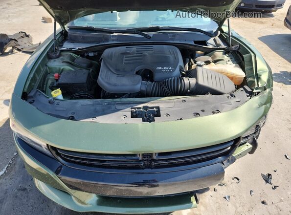 2C3CDXBG4LH133014 2020 DODGE CHARGER Green Вид задньої частини салону