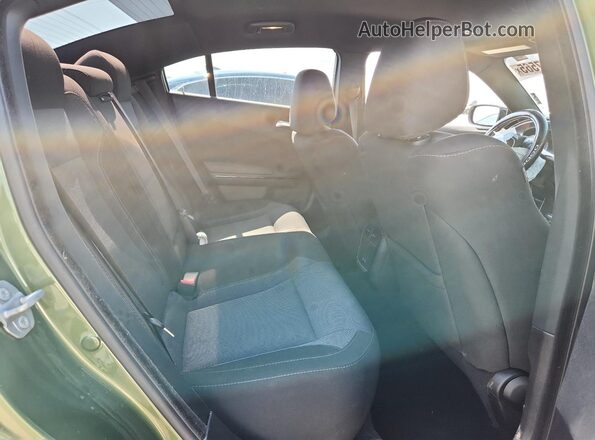2C3CDXBG4LH133014 2020 DODGE CHARGER Green Вид задніх сидінь