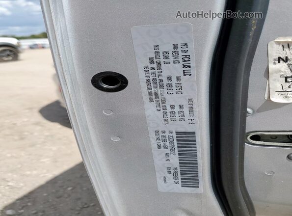 2C3CDXBG7KH709712 2019 DODGE CHARGER Silver Widok komory silnika
