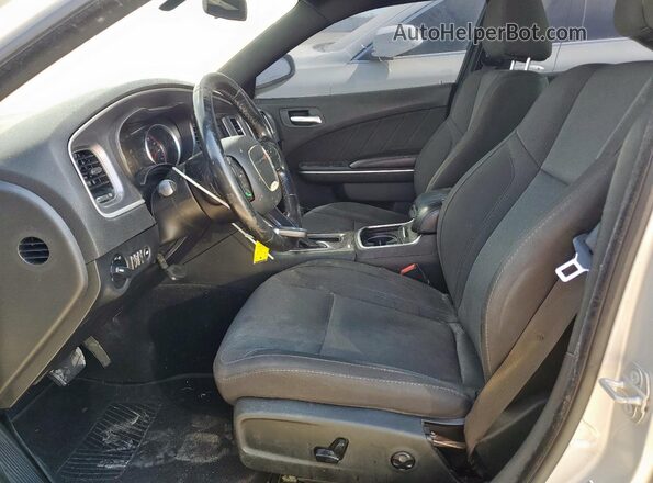2C3CDXBG7KH709712 2019 DODGE CHARGER Silver Widok wnętrza z przodu