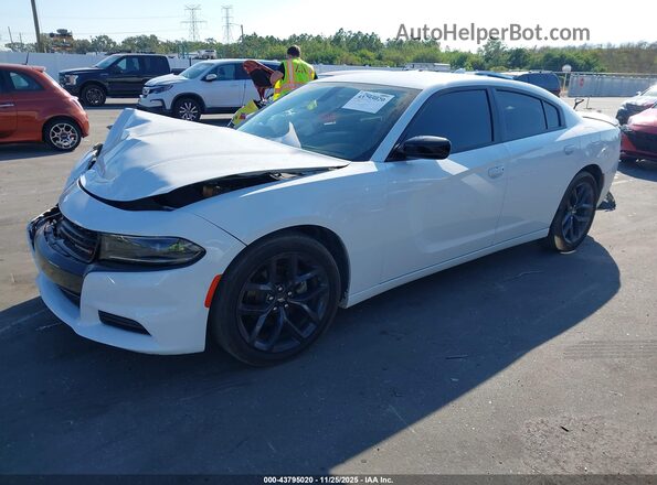 2C3CDXBG7PH604045 2023 DODGE CHARGER White Vista tres cuartos delantera izquierda