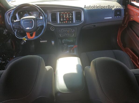 2C3CDXHG5MH633465 2021 DODGE CHARGER Orange Вид панелі приладів