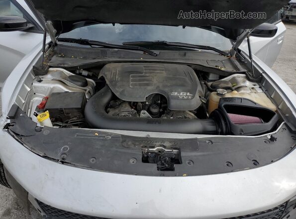 2C3CDXHG6LH238595 2020 DODGE CHARGER Silver Вид задньої частини салону